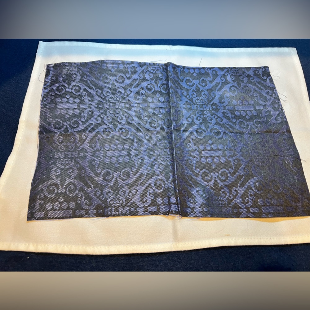 KLM airlines traymat cloth